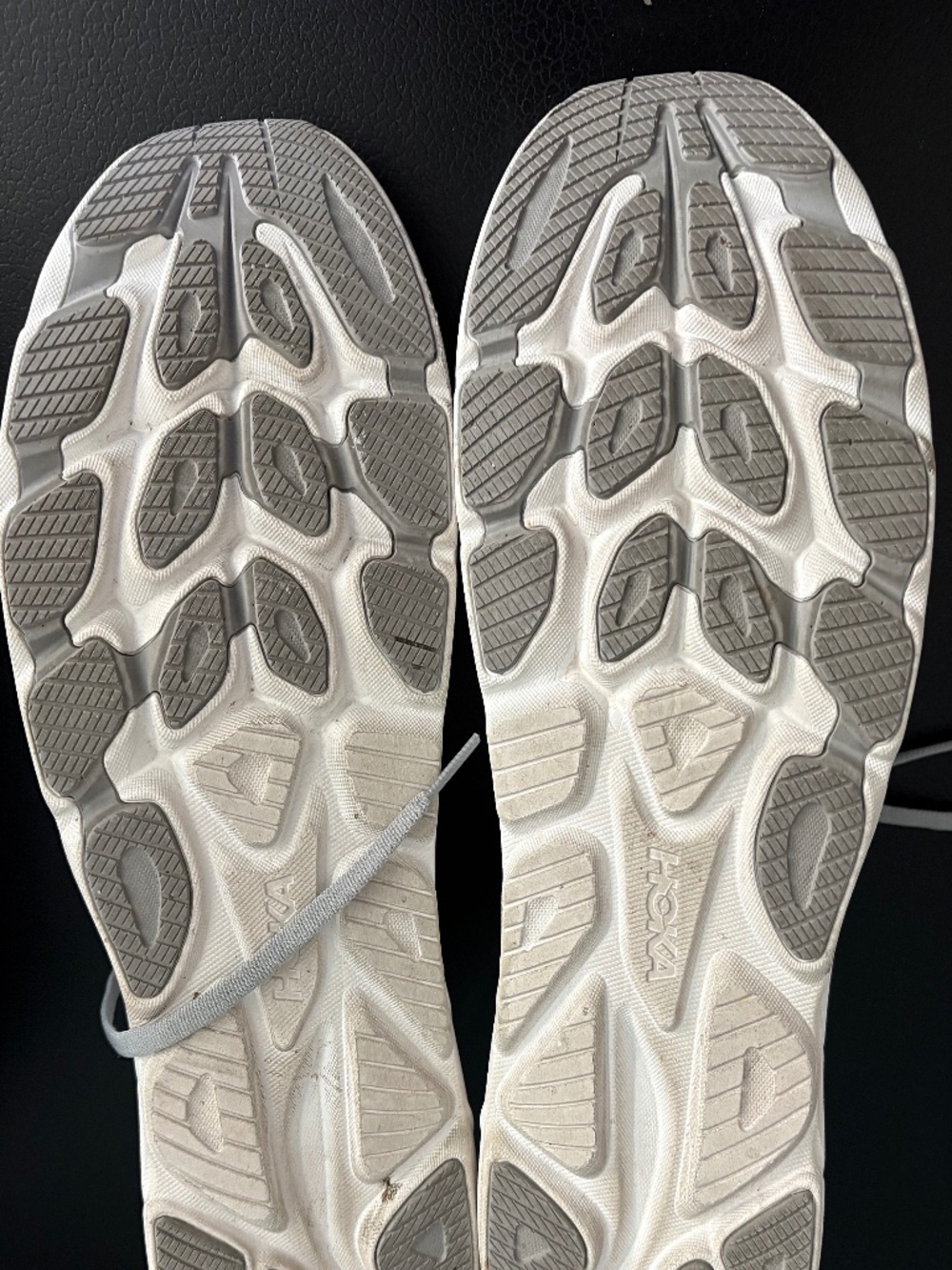Hoka One One Clifton 10 with premium insole. Mens Size 11.5 Wide - Picture 4 of 4